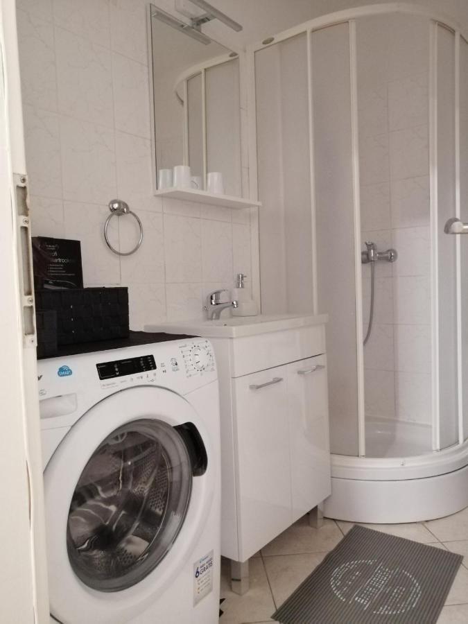 Apartment Tian Копер Экстерьер фото